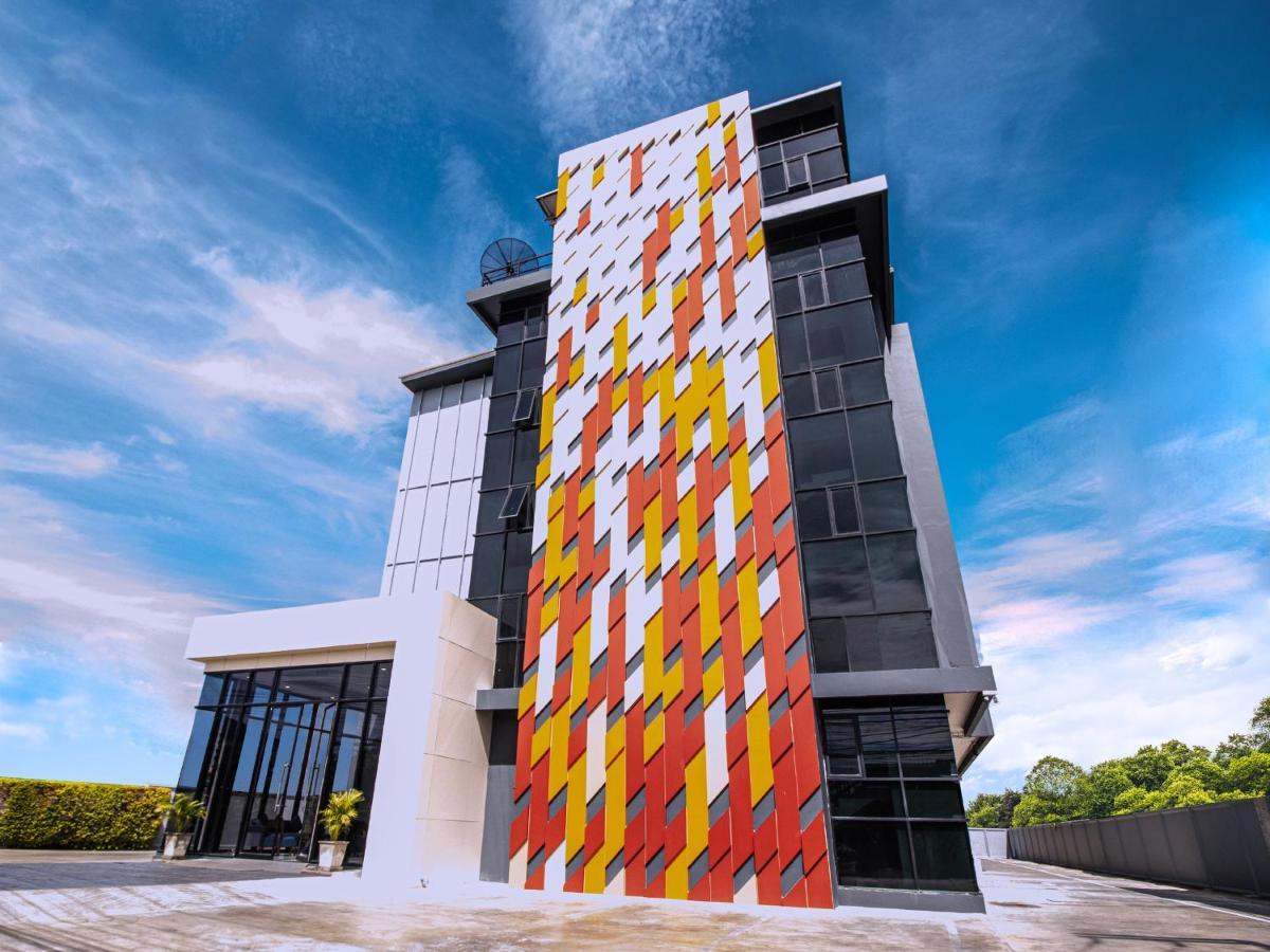 Fortune D Hotel Phitsanulok Εξωτερικό φωτογραφία