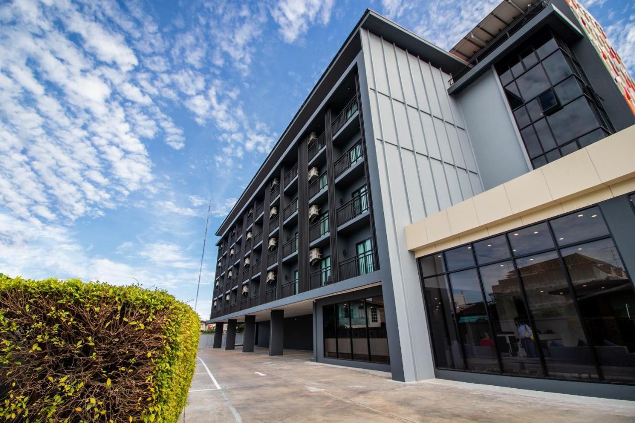 Fortune D Hotel Phitsanulok Εξωτερικό φωτογραφία